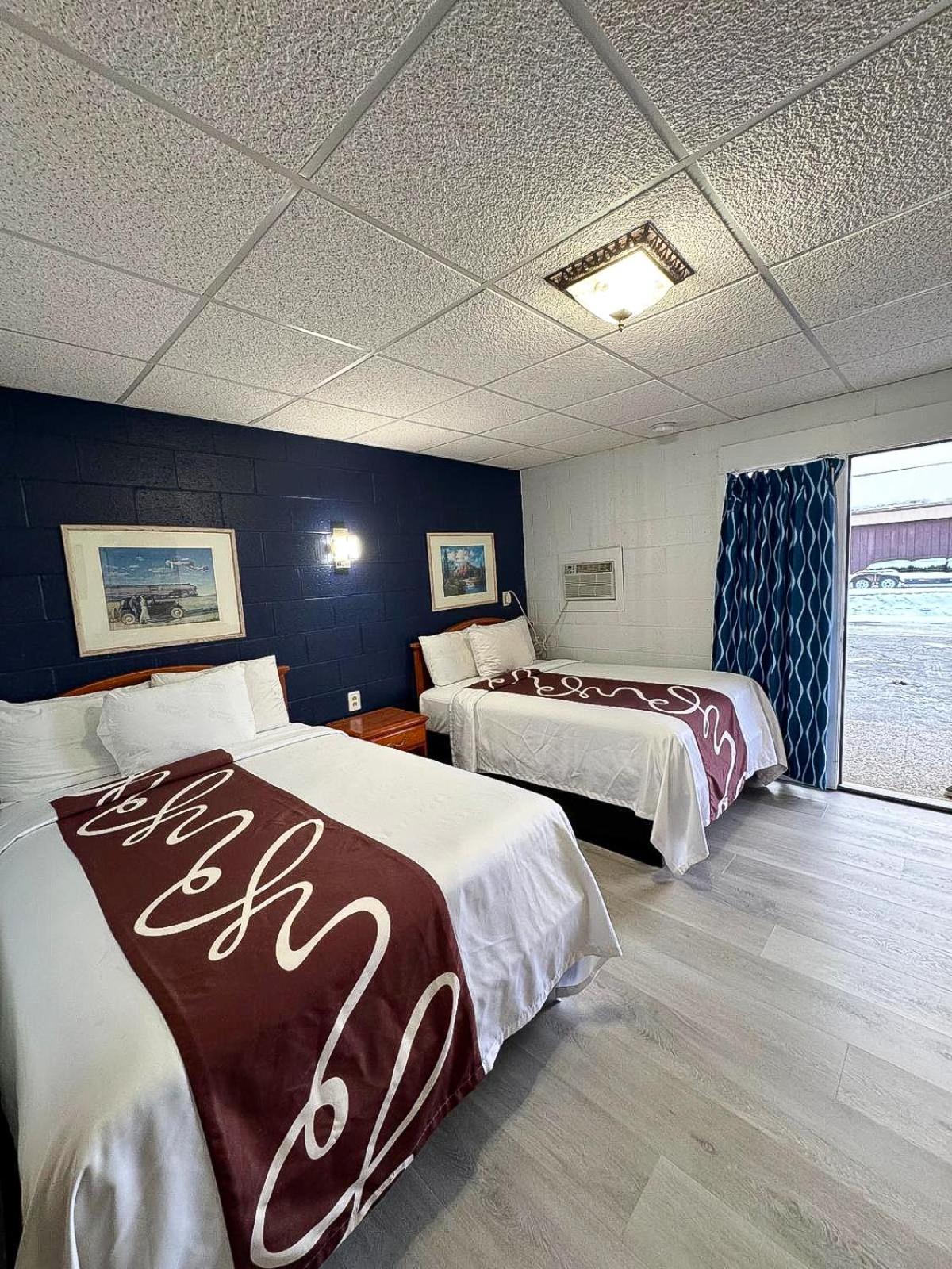 Sleep-Ees Inn, Saginaw & Frankenmuth Luaran gambar
