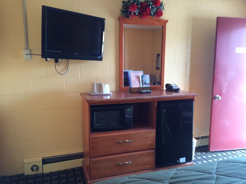 Sleep-Ees Inn, Saginaw & Frankenmuth Luaran gambar